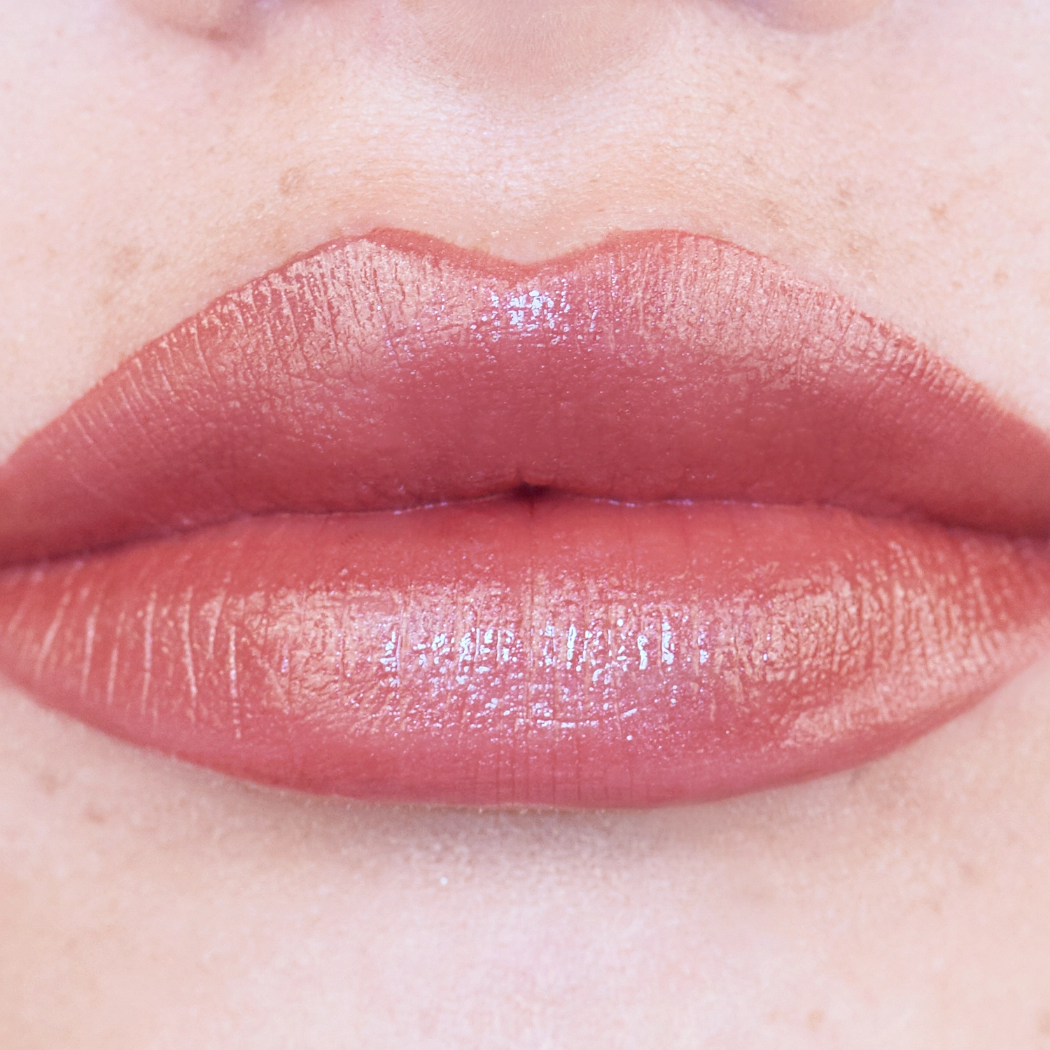 Lip Luster Sheer Hydrating Color Glint On Model Lips